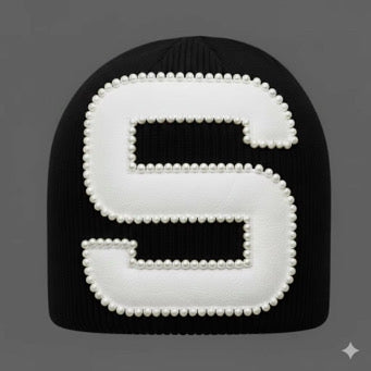s85 Black Beanie
