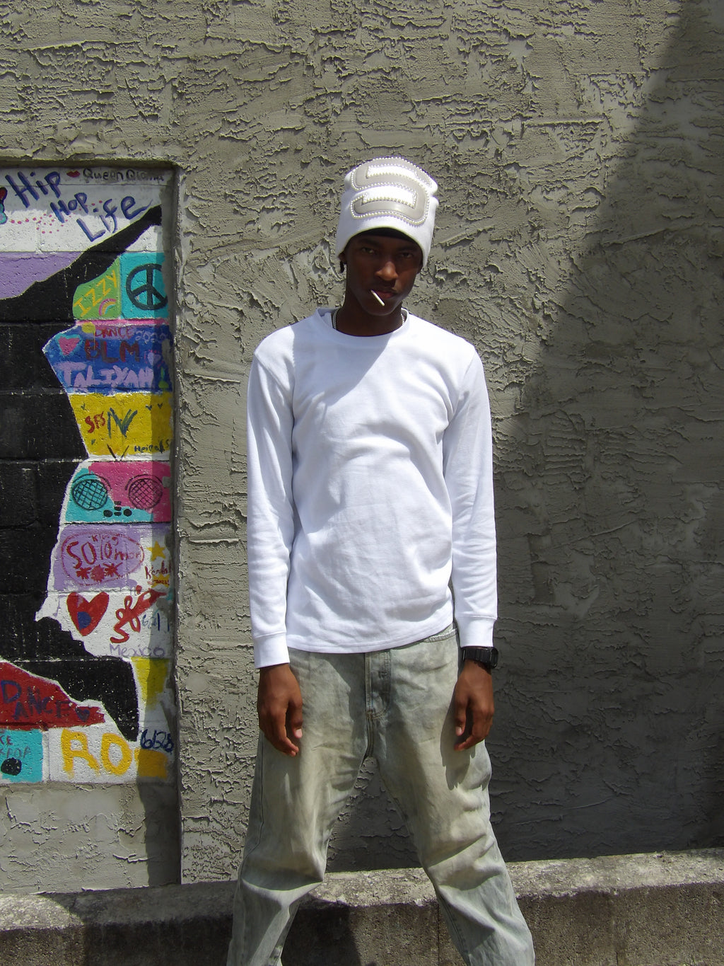 s85 White Beanie